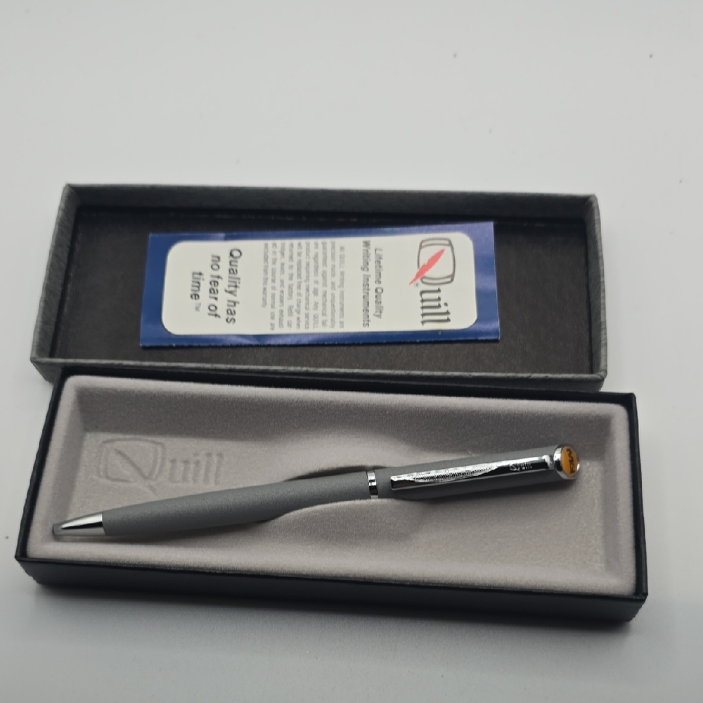 Quill Silver and Gray Pen